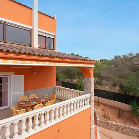 Lirica Villa