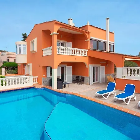 Lirica Villa *