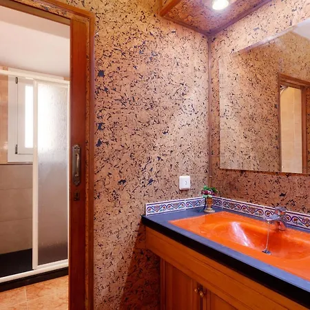 Lirica Villa *